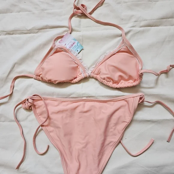 Bathing suit bikini style size L - Picture 2 of 3